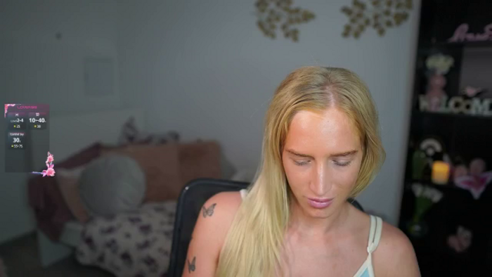 NicoletteShea