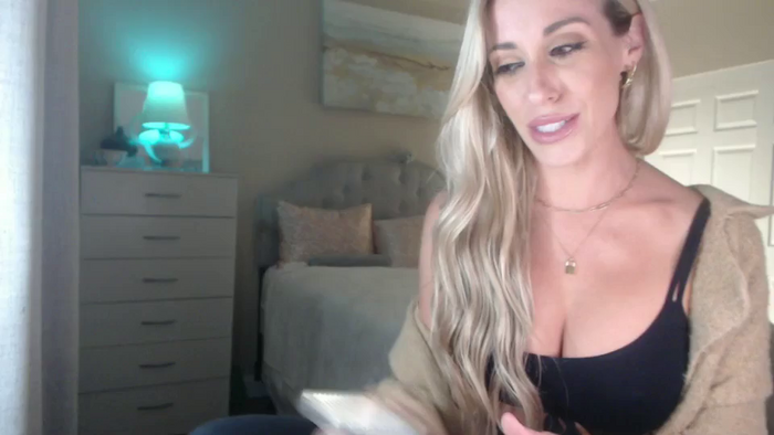 Queen_bambii