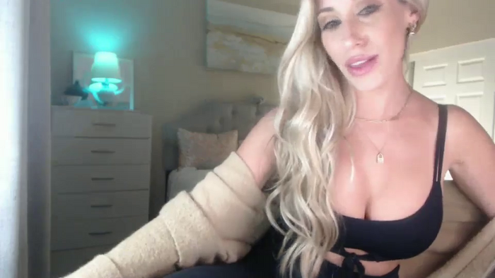 Queen_bambii