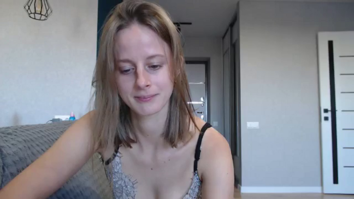 mimiMILFal