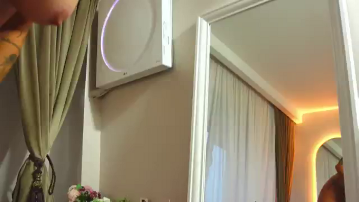 MayaHelen