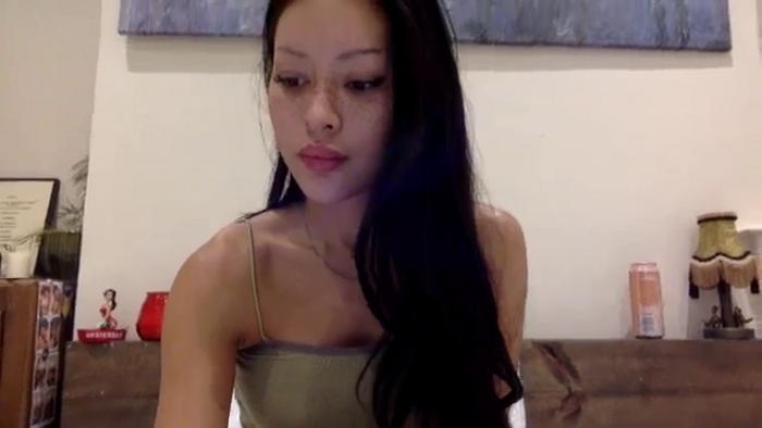 Miss_emiko
