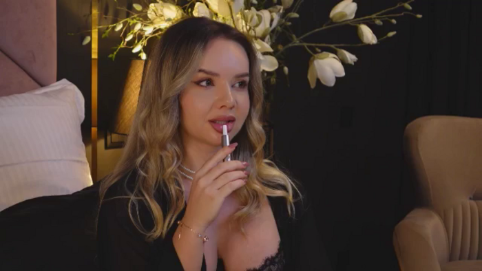 Kat_Jolie