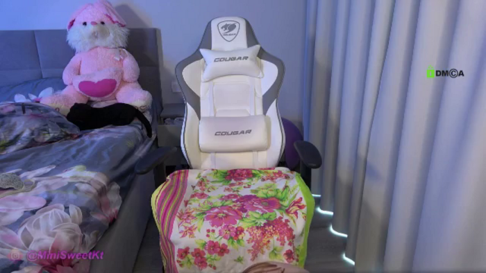 MiniSweetKt