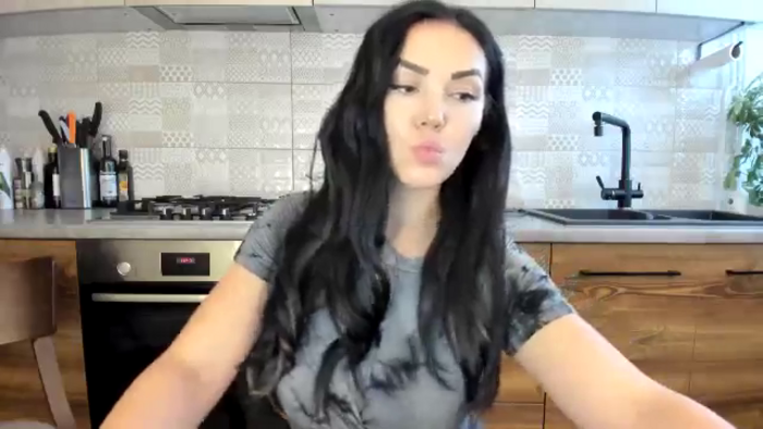 MissNelly_