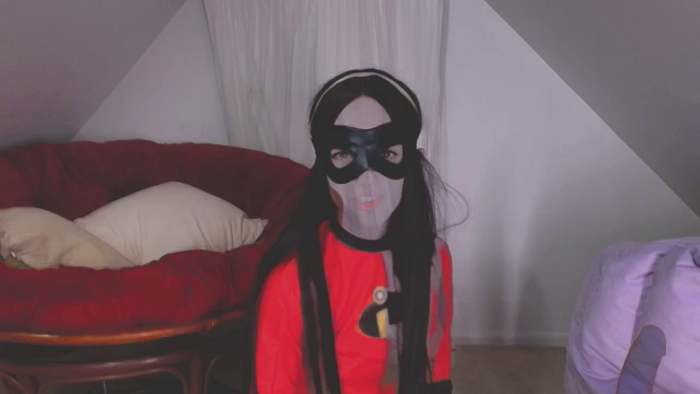 NaomiDee