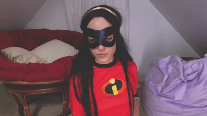 NaomiDee