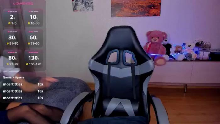 MiaSilkX