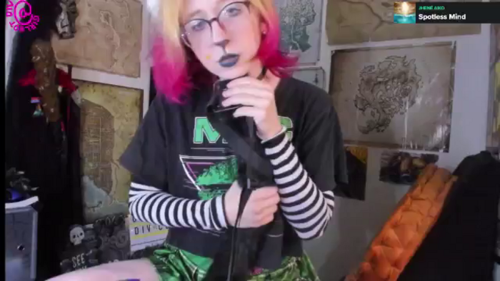 GirlbotDiv
