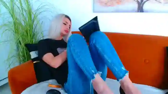 2024/10/10/mfc-goddesskiarra-18-36-45