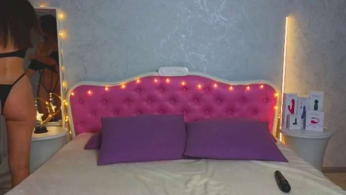 ArianaPetite