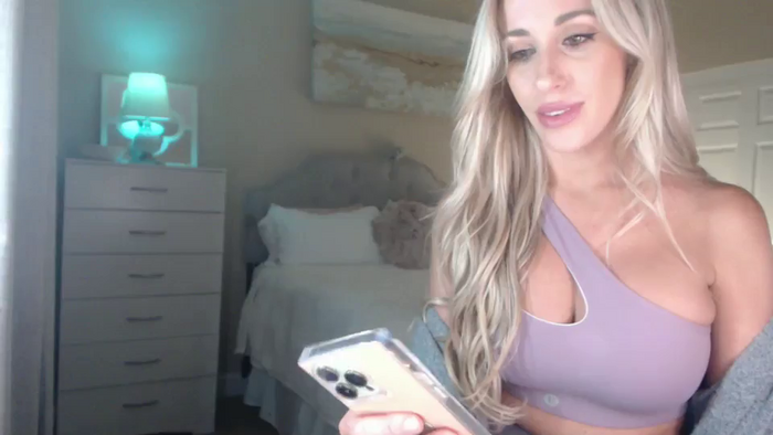 Queen_bambii
