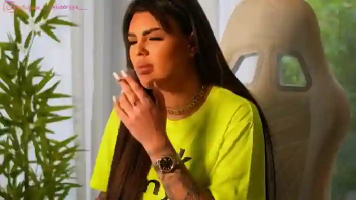 2024/10/16/mfc-annselly-12-05-50