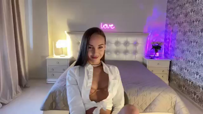 Briana_CoxX