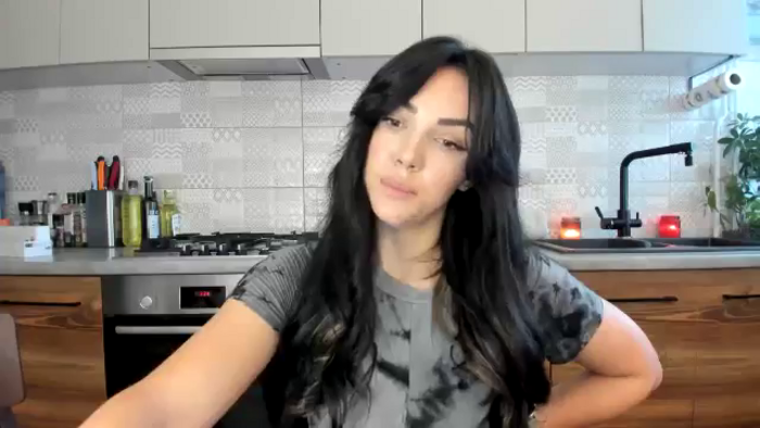 MissNelly_