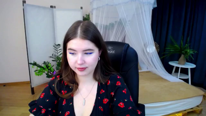 AdmireMyEyes