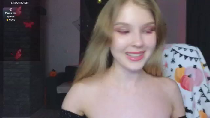 Emiliya_Cute