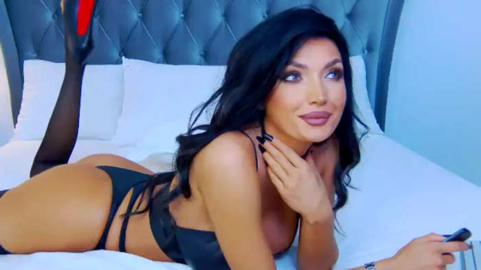 Karina_Smith