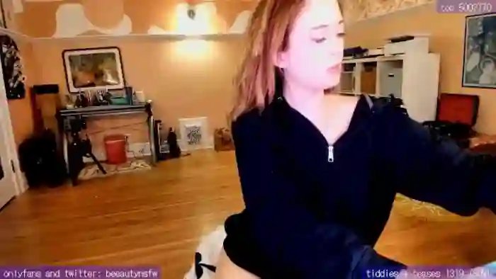 2024/10/23/mfc-beeautynsfw-06-36-17