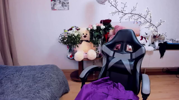 MiaSilkX