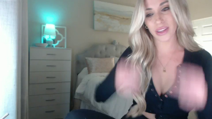 Queen_bambii