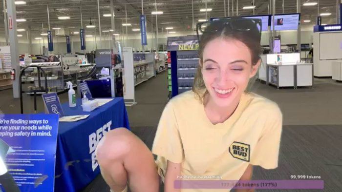 NaomiDee