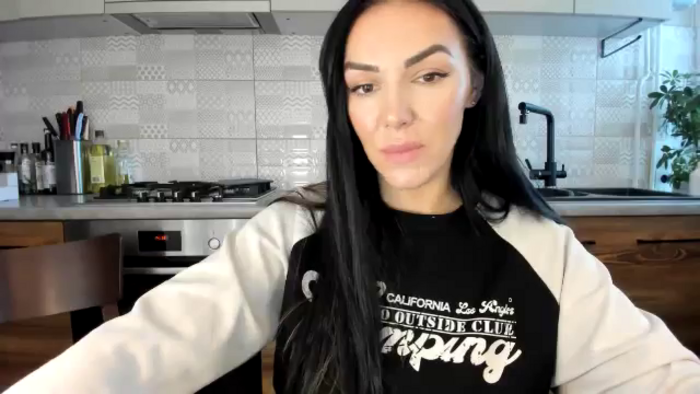 MissNelly_