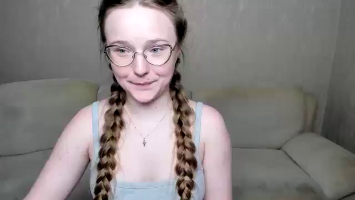 Shy_Melany