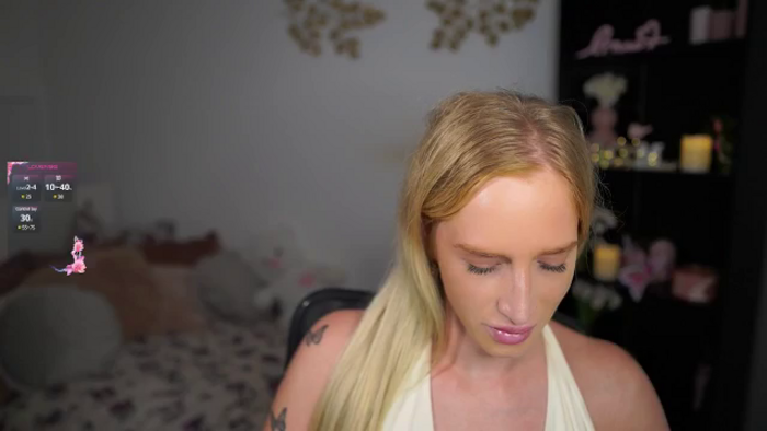 NicoletteShea
