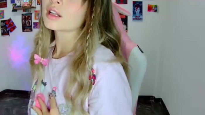 CarolineJames