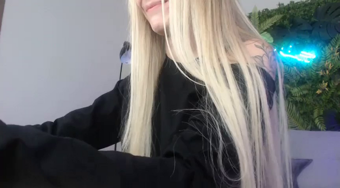 Horny_Blond