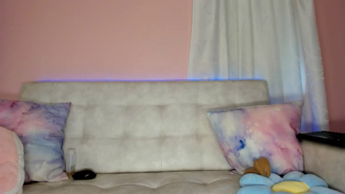 Tiny_Cora