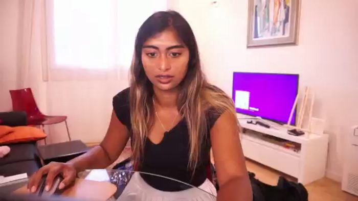 Missrinaroxx