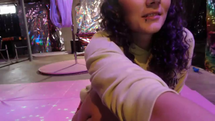 Violethooper1