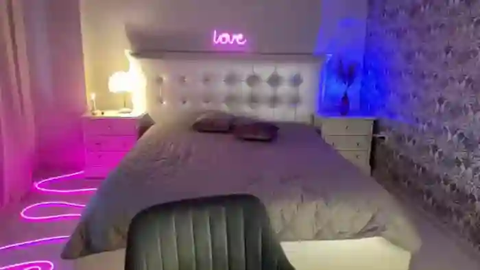 2024/11/05/mfc-briana_coxx-06-48-04