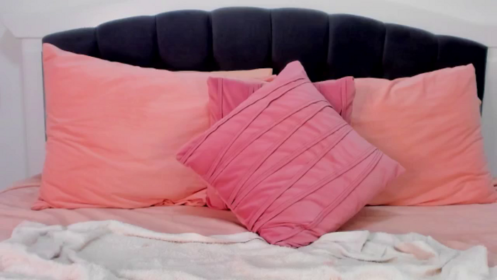 Julie__Moon