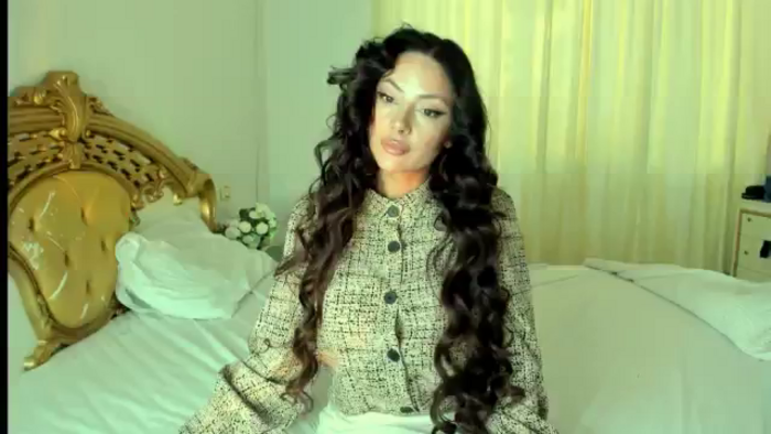 NycoleAniston