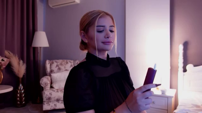 Amber_Xs