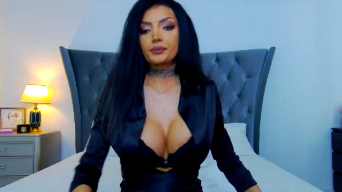 Karina_Smith