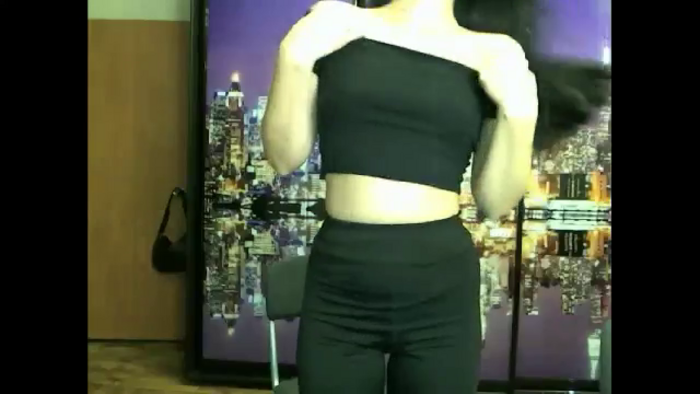 Lola_Fox282