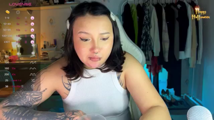 Littlewetgirl