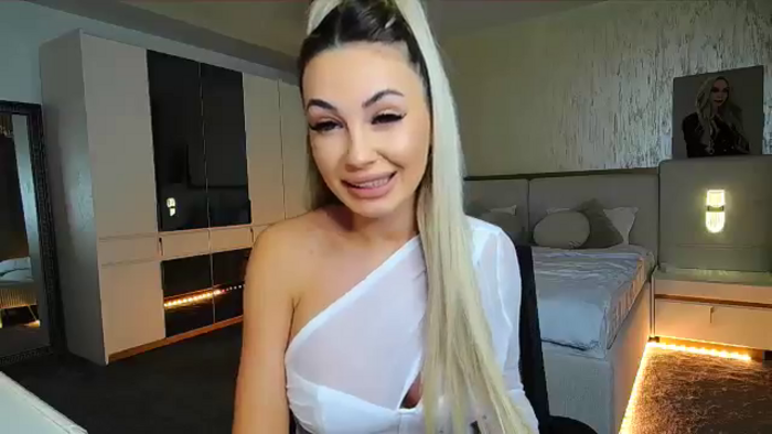 BlondeIsBack