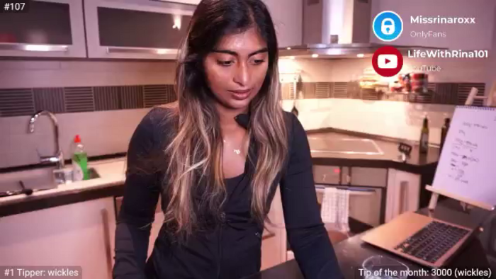 Missrinaroxx