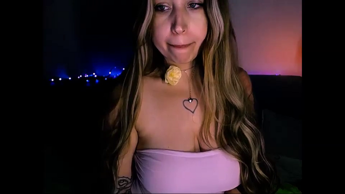 Shy_Girll_