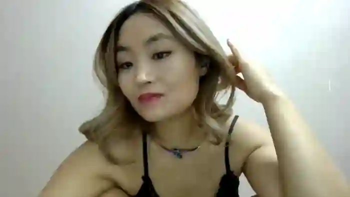 2024/11/11/mfc-asiandoll2000-12-11-09