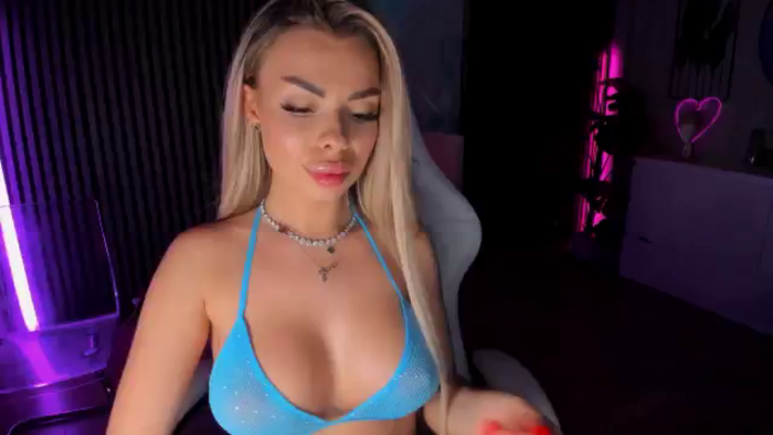 SeraVonDee