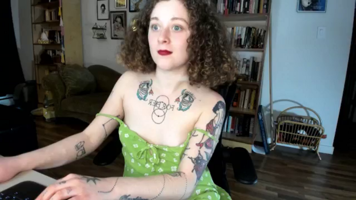 peachyqueen_
