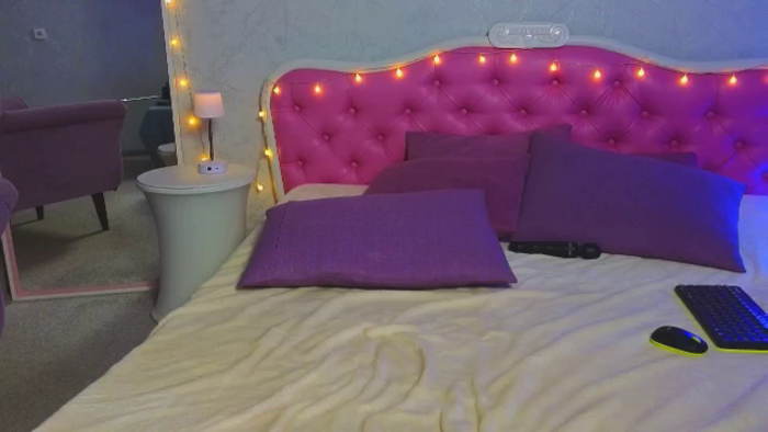 ArianaPetite
