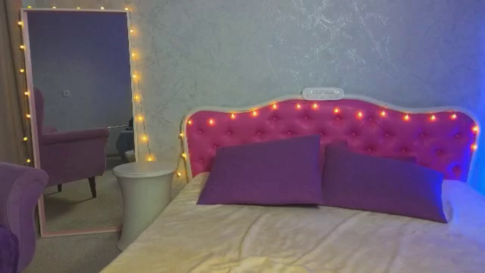ArianaPetite