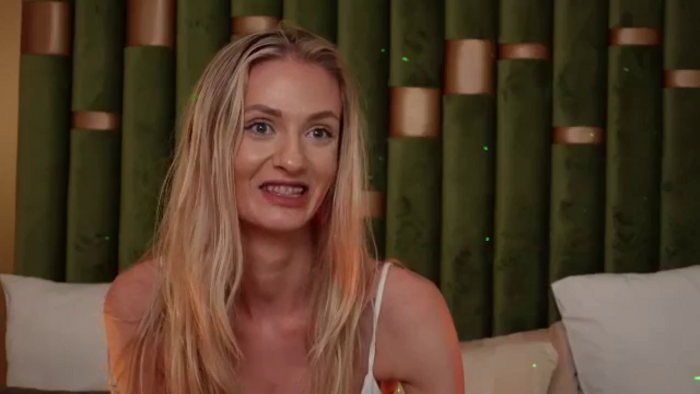 AmeliaAngelx
